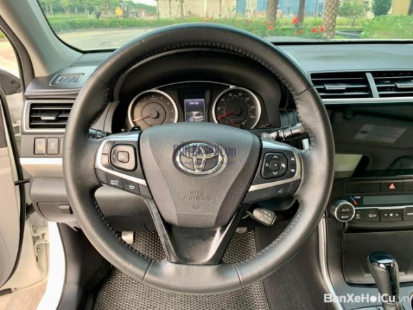 Bán xe Toyota Camry XSE, đời 2015, màu Trắng, nhập khẩu Mỹ, giá 1,25 tỷ