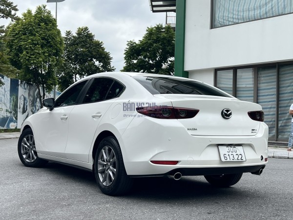 Mazda 3 1.5L bản duluxe sx 2020 chạy 3 vạn km.  Đ/c : Long Biên, Hà Nội.