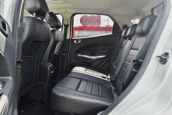 Chính chủ cần Bán xe Ford Ecosport Titanium 1.5L, sản xuất 2020